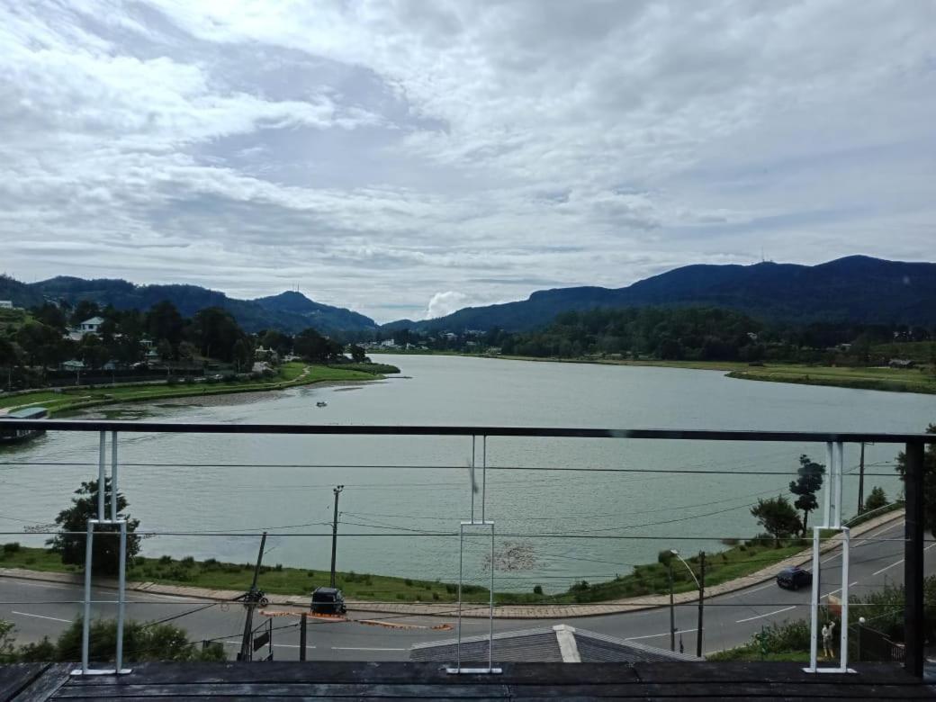 Nuwaraeliya H2O Lakeside Nuwara Eliya Exteriör bild
